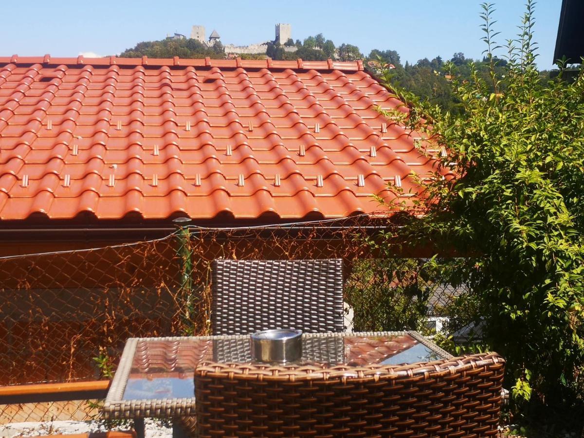 Small House In צליה מראה חיצוני תמונה
