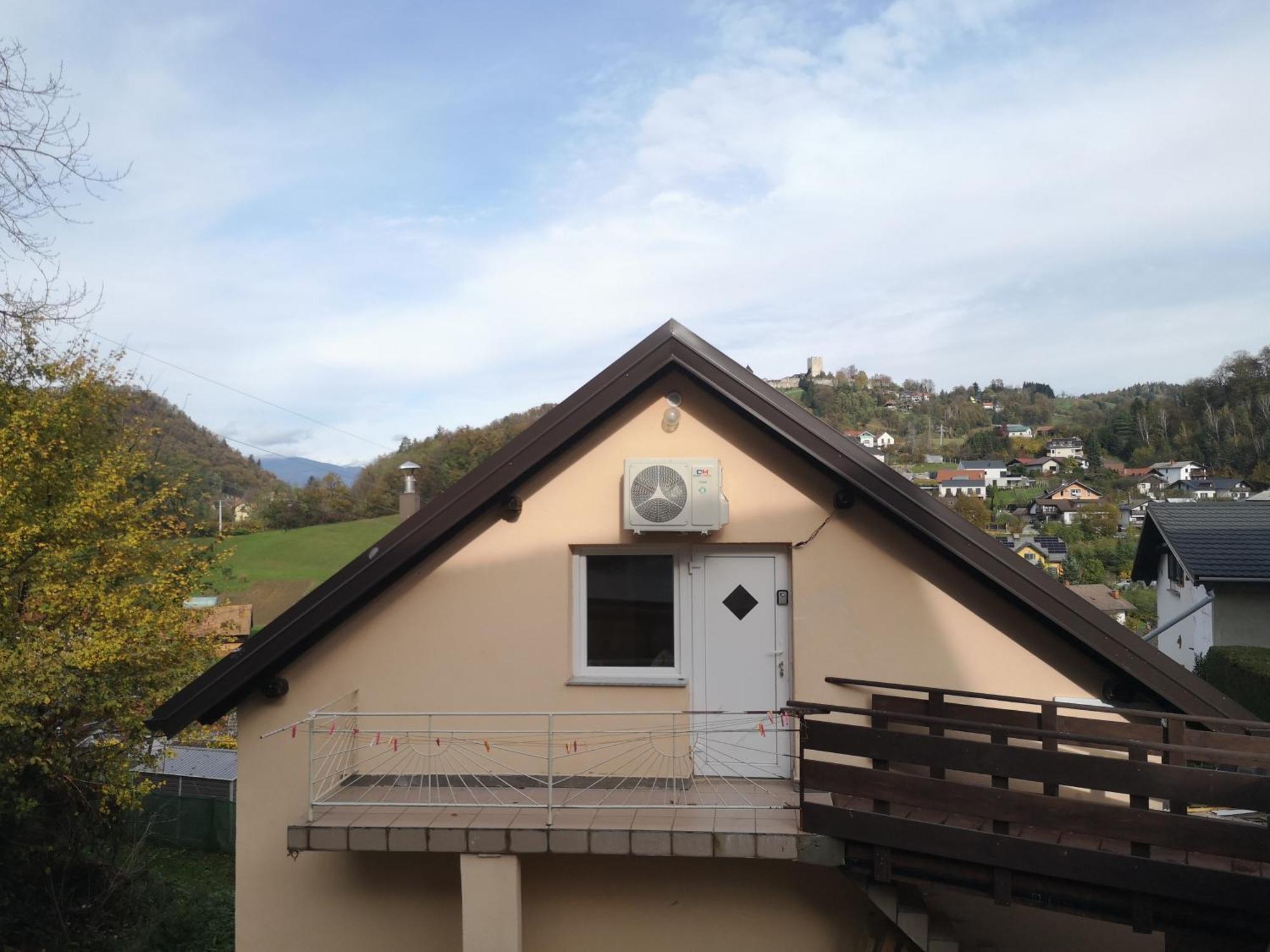 Small House In צליה מראה חיצוני תמונה