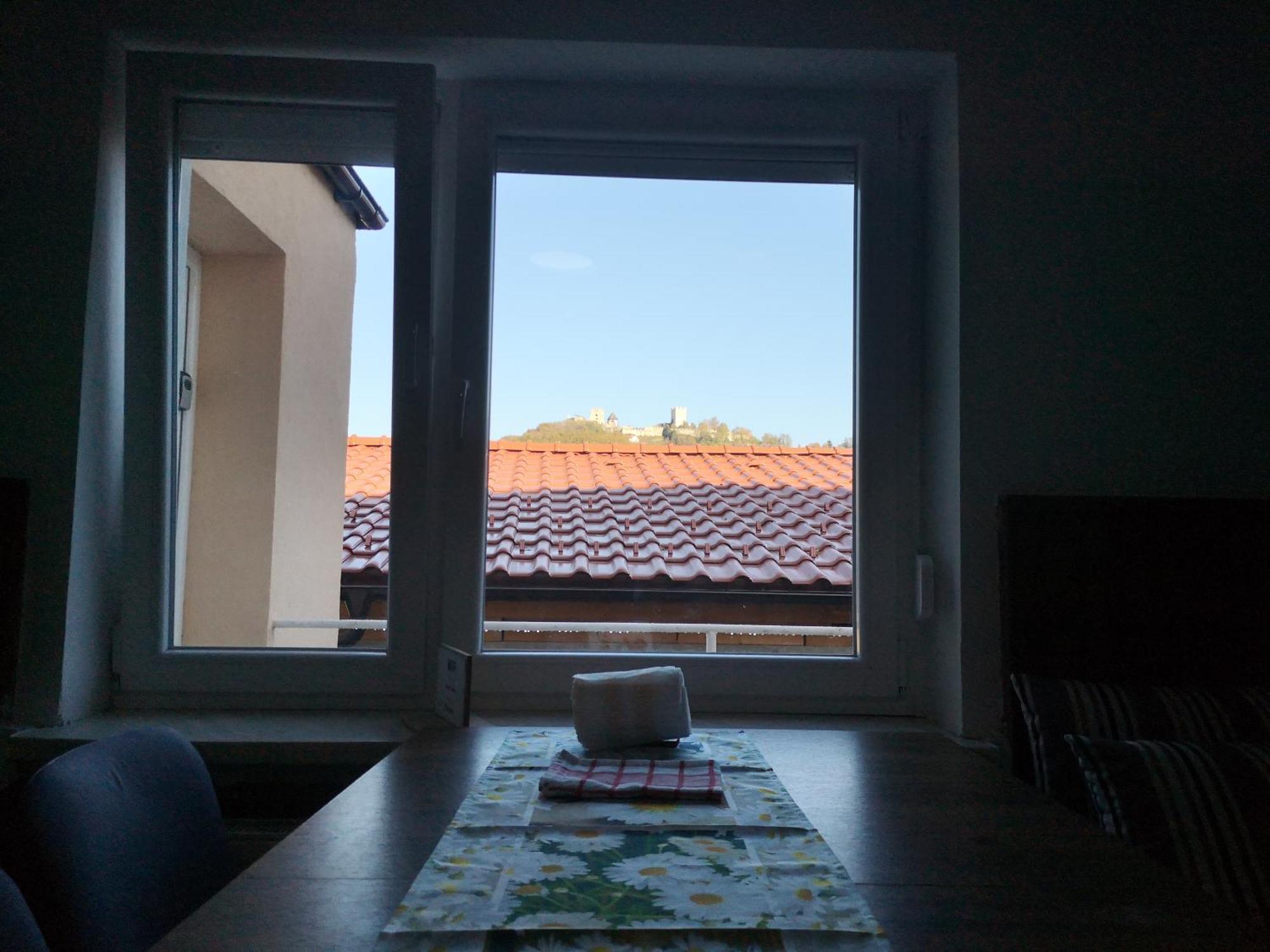 Small House In צליה מראה חיצוני תמונה
