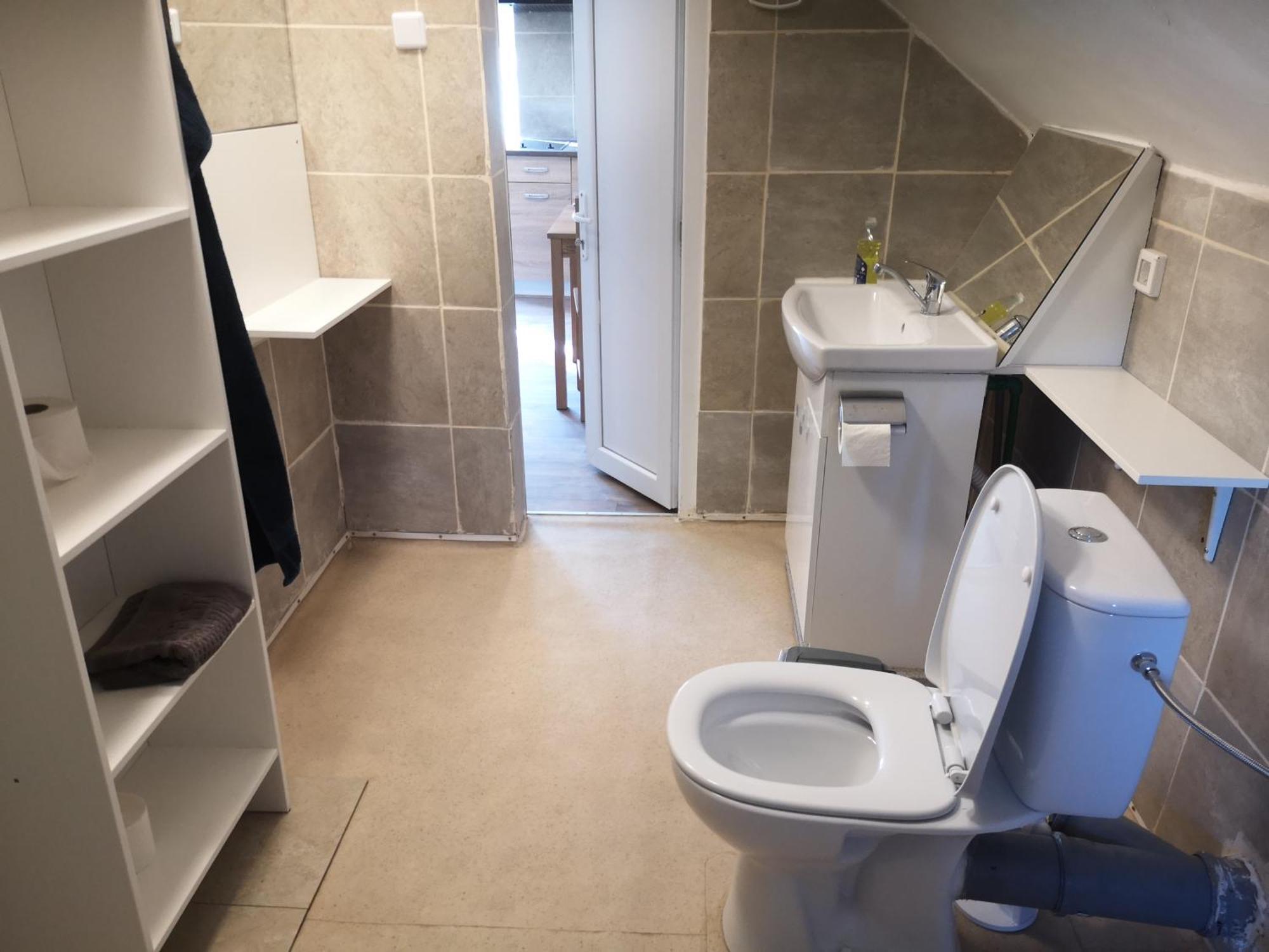 Small House In צליה חדר תמונה